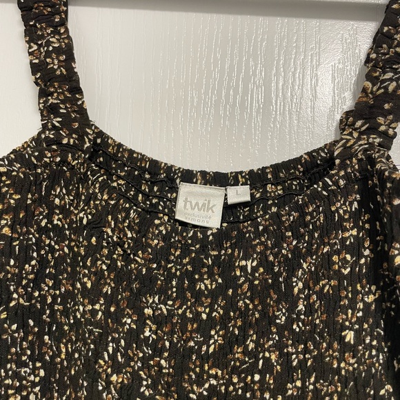 twik | Jumpsuit - Picture 3 of 3